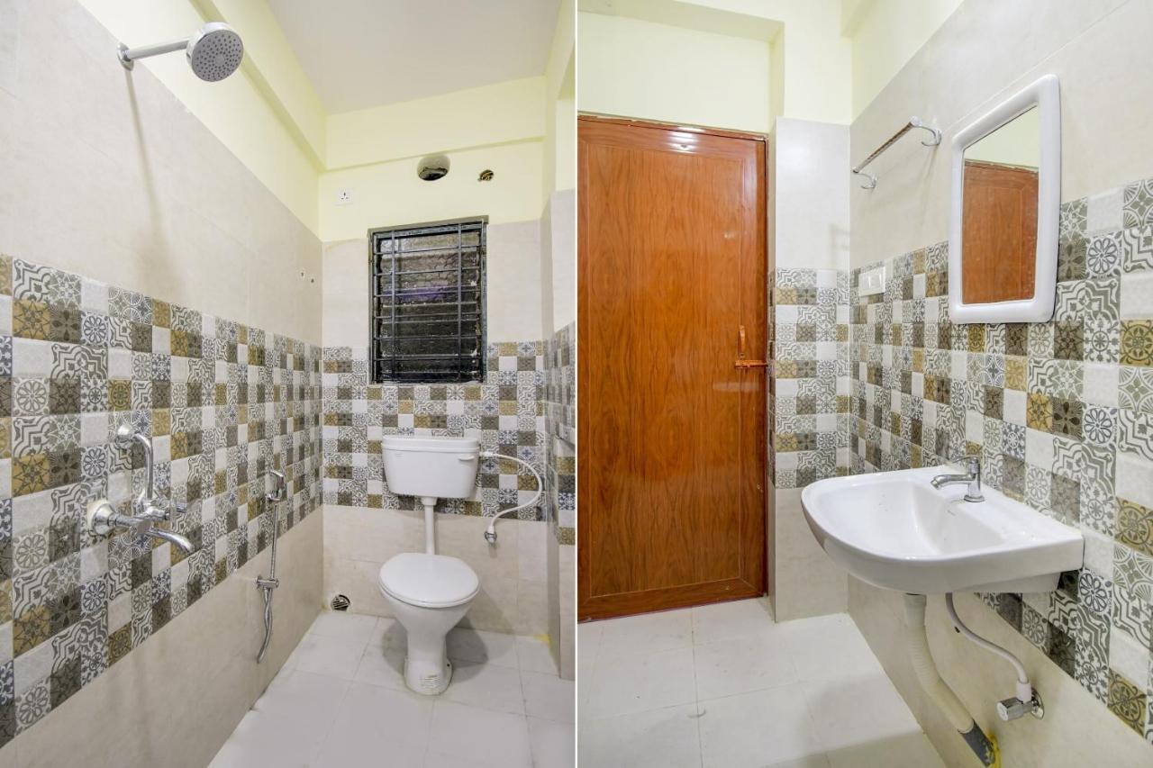 Oyo 92945 The Rs Villa Kolkata Bagian luar foto